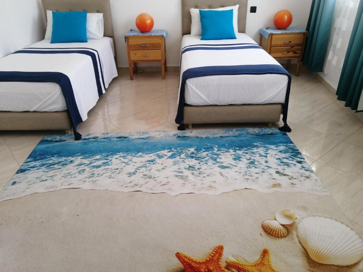 Sara House Nador Aparthotel ภายนอก รูปภาพ