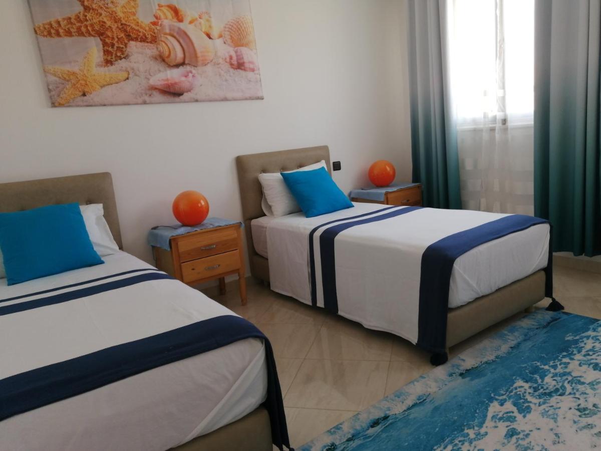 Sara House Nador Aparthotel ภายนอก รูปภาพ