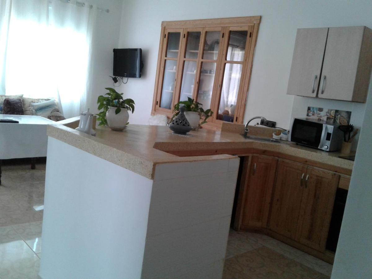 Sara House Nador Aparthotel ภายนอก รูปภาพ